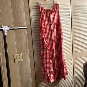 Womens dress red check sleeveless New size large.